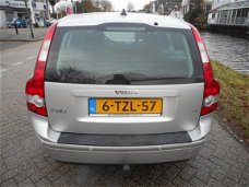 Volvo V50 - 1.8 125pk Clima Trekhaak PDC 181.000km EXPORT ONLY