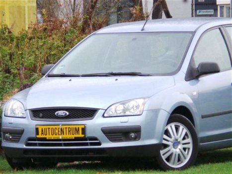 Ford Focus - 1.8 16V ghia ( INRUIL MOGELIJK ) - 1