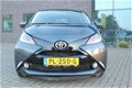 Toyota Aygo - 1.0 VVT-i x-play Automaat - 1 - Thumbnail