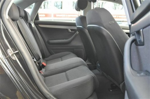 Audi A4 - 2.0TDI 140PK, CLIMA/CRUISE ZEER NETTE STAAT VELE OPTIES - 1