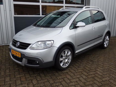 Volkswagen Golf - 1.4 TSI Cross DSG navi - 1