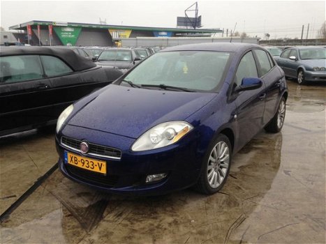 Fiat Bravo - 1.9 D Muntijet Emotion - 1