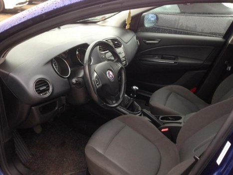 Fiat Bravo - 1.9 D Muntijet Emotion - 1