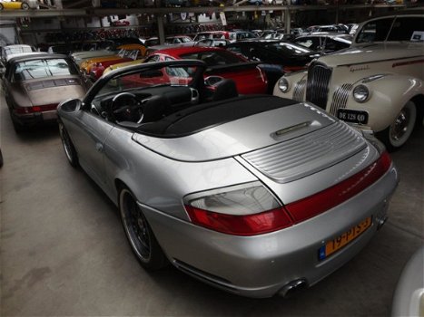 Porsche 911 Cabrio - 3.4 Carrera 4 - 1