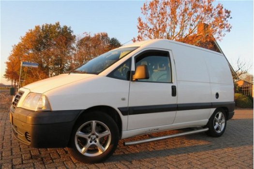 Fiat Scudo - 2.0i Benzine met Slechts 121000 km - 1