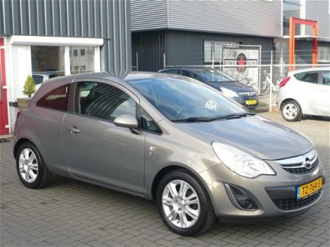 Opel Corsa - 1.2-16V '111' Edition - 1