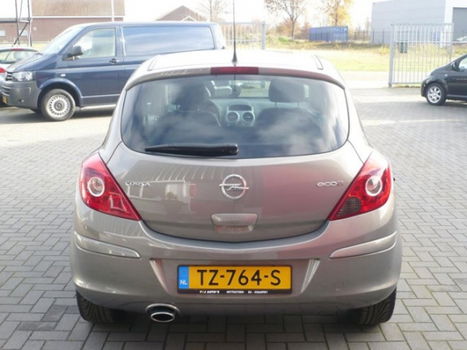 Opel Corsa - 1.2-16V '111' Edition - 1