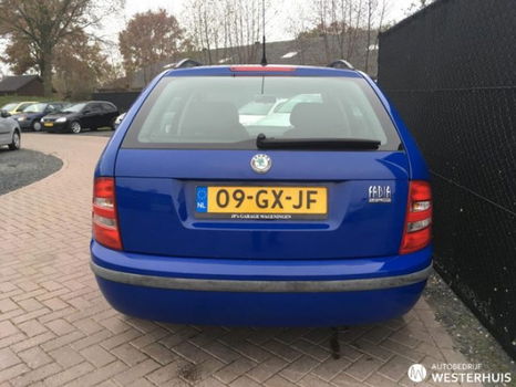 Skoda Fabia Combi - 1.4 68pk Comfort Nieuwe APK - 1