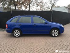 Skoda Fabia Combi - 1.4 68pk Comfort Nieuwe APK