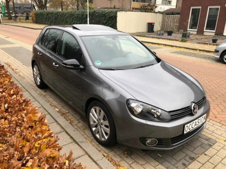 Volkswagen Golf - 1.2 TSI Style BlueMotion - 1