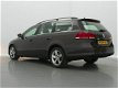 Volkswagen Passat Variant - 1.6 TDI 105PK BLUEMOTION EXECUTIVE EDITION / NAVIGATIE / AIRCO-ECC / PDC - 1 - Thumbnail