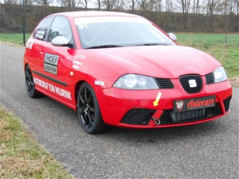 Seat Ibiza - 1.8-20V VT FR IBIZA 1.8 20V FR CIRCUIT/TRACKDAY AUTO 240 PK MET NL KENTEKEN - 1