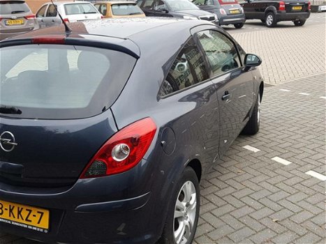 Opel Corsa - 1.4-16V Edition bj 2009 Airco - 1