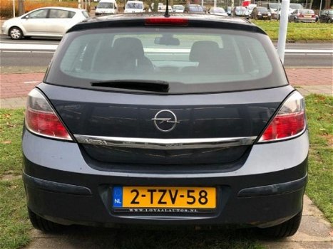 Opel Astra - 1.4 Essentia Aut./Cruise/LMV - 1