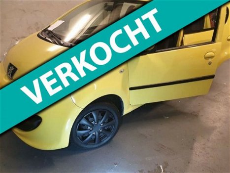 Peugeot 107 - 1.0/AIRCO/Elektra pakket/Nw Apk/Garantie - 1