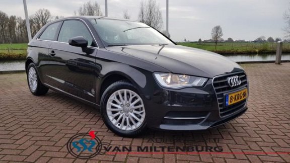 Audi A3 - 1.4 TFSI Ambiente Pro Line Navigatie Beige Leder/Stof - 1