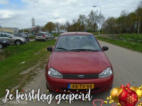 Lada Kalina - - 1118 Apk 5-4-2020 81000 km nap Vaste prijs - 1