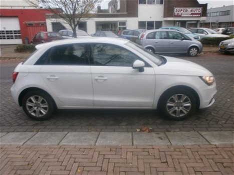 Audi A1 Sportback - 1.2 TFSI Attraction Pro Line Business - 1