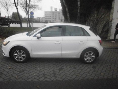 Audi A1 Sportback - 1.2 TFSI Attraction Pro Line Business - 1