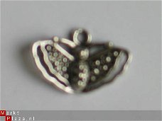 OPRUIMING: 5X metalen embellishments silver butterfly 1