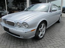 Jaguar XJ - 4.2 8 cil , KM stand aantoonbaar