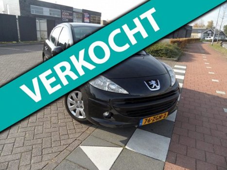 Peugeot 207 - 1.4 XR bj: 2009 met compleet onderhoudshistorie - 1