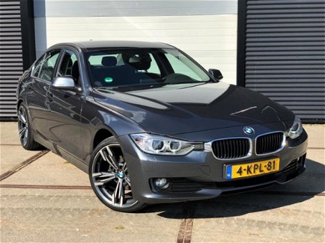 BMW 3-serie - 320d EfficientDynamics Edition Executive - 1