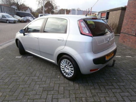 Fiat Punto - 1.3 M-Jet Dynamic 5 deurs - 1