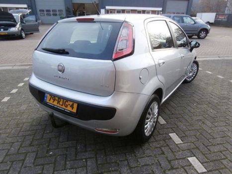 Fiat Punto - 1.3 M-Jet Dynamic 5 deurs - 1