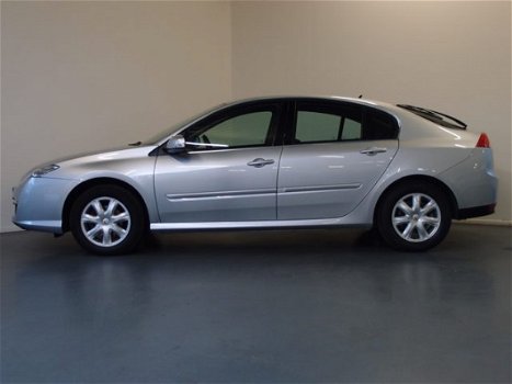 Renault Laguna - 1.6 16V 110pk Dynamique CLIMA NAVI BLUETOOTH - 1