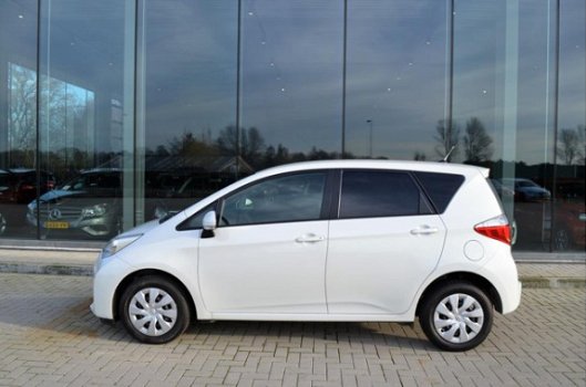 Toyota Verso S - 1.3 VVT-i Aspiration - 1