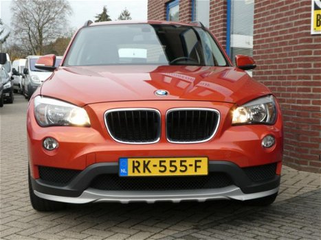 BMW X1 - 1.6d sDrive Business 116pk Airco PDC - 1