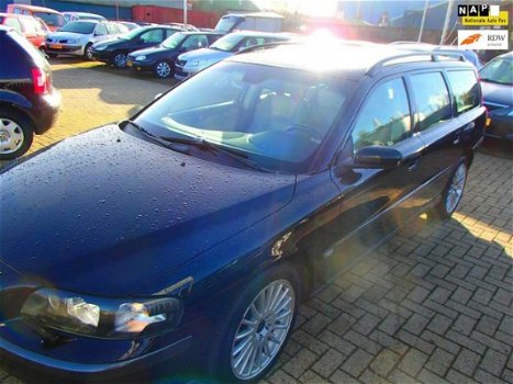 Volvo V70 - 2.4 D Geartronic Black Sapphire Edition II - 1