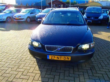 Volvo V70 - 2.4 D Geartronic Black Sapphire Edition II - 1