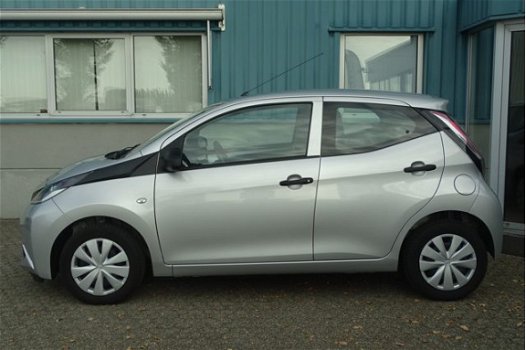 Toyota Aygo - 1.0 VVT-I X-FUN - 1