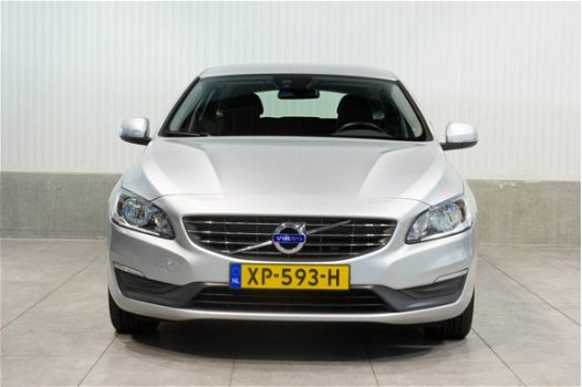 Volvo V60 - D2 Aut. Navigatie CruiseControl ParkAssist - 1