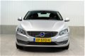 Volvo V60 - D2 Aut. Navigatie CruiseControl ParkAssist - 1 - Thumbnail