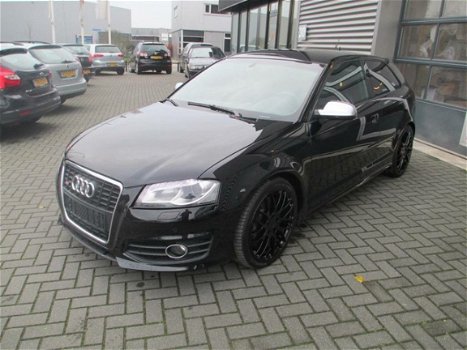 Audi S3 - 2.0 TFSI QUATTRO - 1