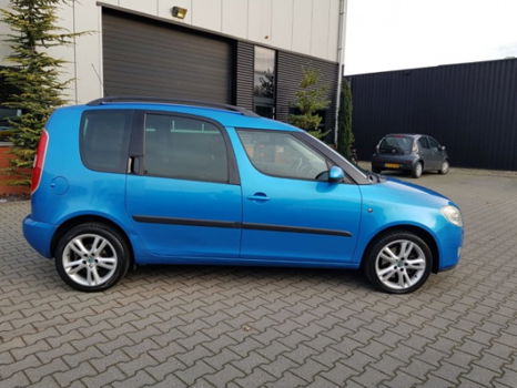 Skoda Roomster - 1.6-16V Sport - 1