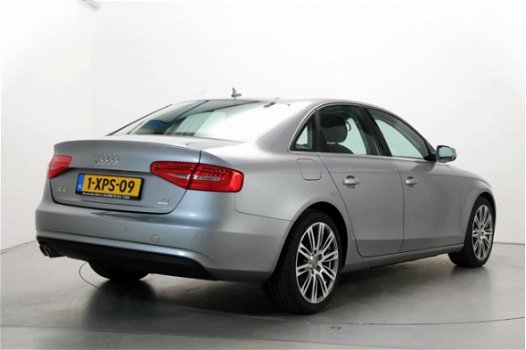 Audi A4 - 2.0 TDI ultra Business Edition Navigatie Climate Control Xenon 200x Vw -Audi-Seat-Skoda - 1