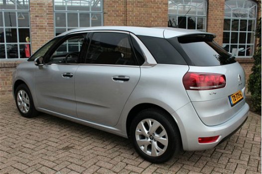 Citroën C4 Picasso - 1.6 VTi Tendance 2015 Navigatie, Panorama dak, 2015, 74.245 km - 1