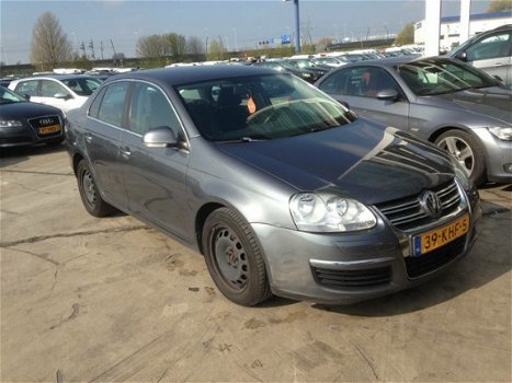 Volkswagen Jetta - 1.9 TDI - 1