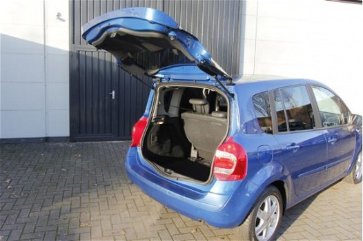 Renault Grand Modus - 1.2 TCE Dynamique. Bijzondere uitvoering Leren bekleding - 1