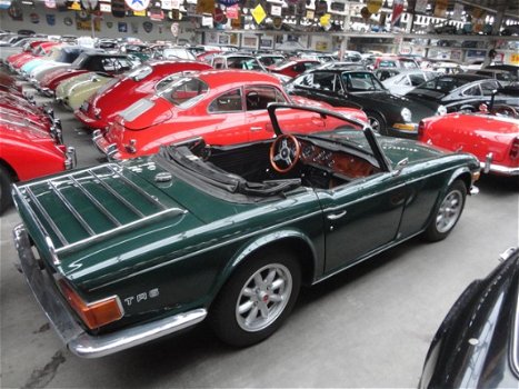 Triumph TR6 - Soft Top PI benzine injectie - 1