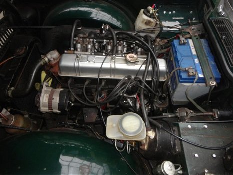 Triumph TR6 - Soft Top PI benzine injectie - 1
