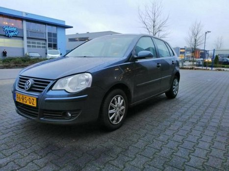 Volkswagen Polo - 1.4 TDI Comfortline Verkoopt u uw AUTO? BEL SNEL - 1