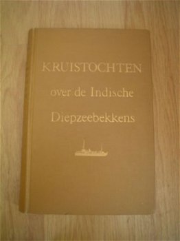 Kruistochten over de Indische diepzeebekkens door Kuenen - 1