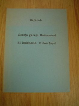 Gereja-gereja reformasi di Indonesia (Irian Jaya), Sejarah - 1