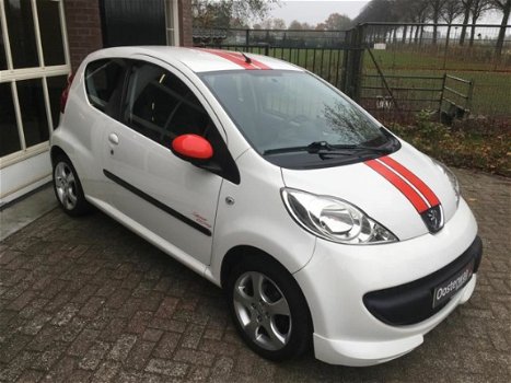 Peugeot 107 - 1.0-12V XS Racing sport editie - 1