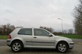 Volkswagen Golf - 1.4i met LM Velgen en Diverse Opties - 1 - Thumbnail